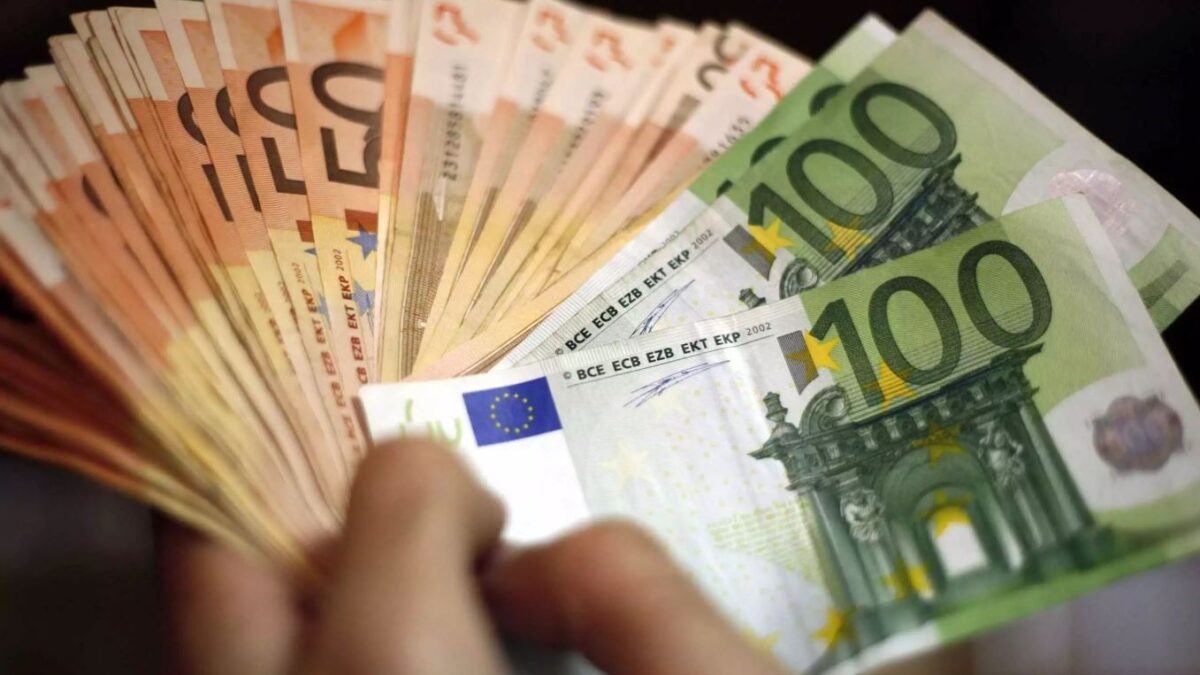 Σενάρια για 6μηνη παράταση της ρύθμισης των 60 δόσεων για χρέη στους δήμους